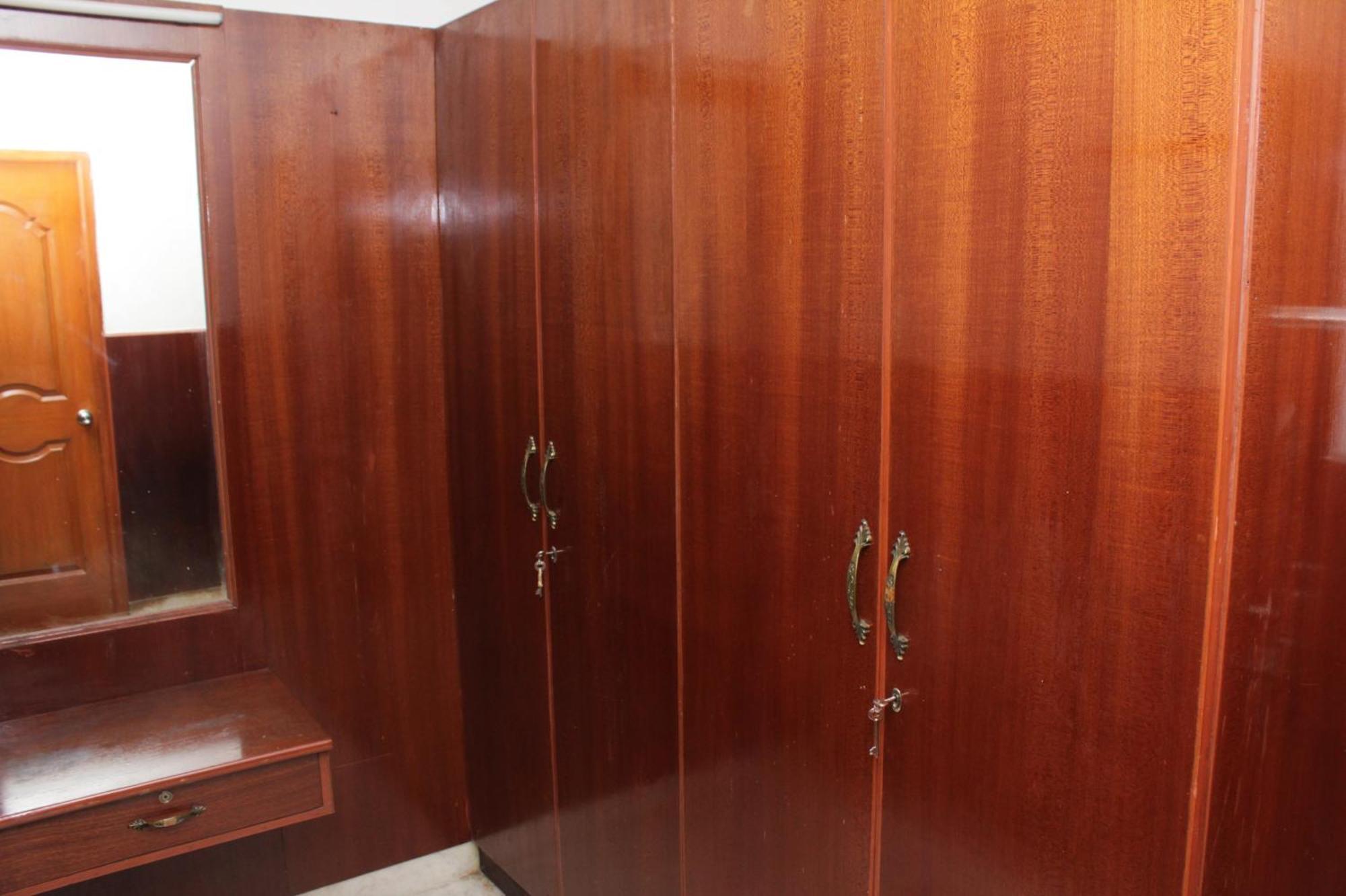 Happy Planet Bed & Breakfast Chennai Bagian luar foto