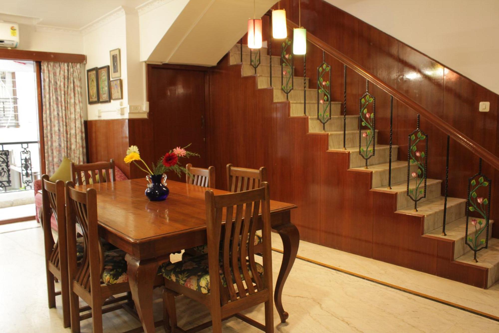 Happy Planet Bed & Breakfast Chennai Bagian luar foto